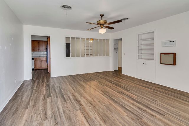 1992 N US Highway 287, Decatur, TX 76234