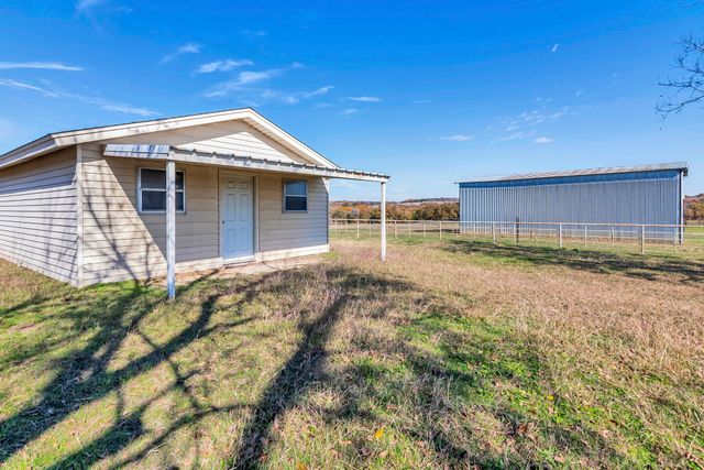 1992 N US Highway 287, Decatur, TX 76234