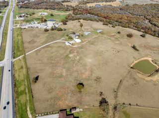 1992 N US Highway 287, Decatur, TX 76234