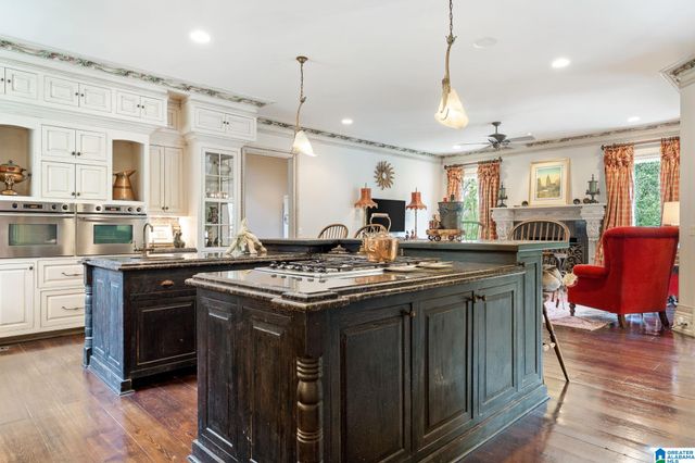 4539 HIGH COURT CIRCLE, Hoover, AL 35242