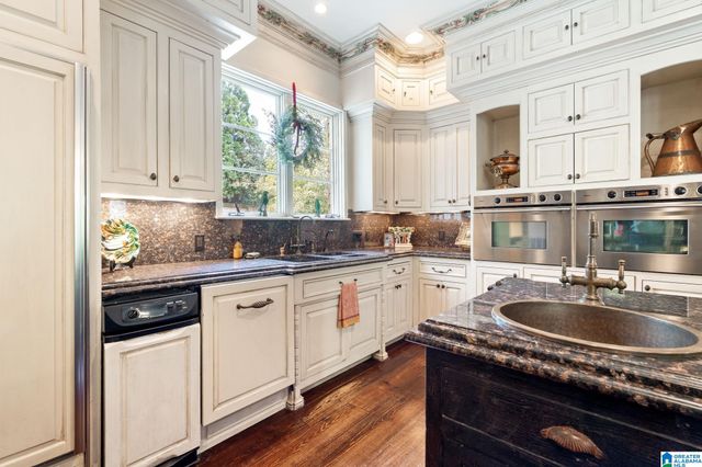 4539 HIGH COURT CIRCLE, Hoover, AL 35242