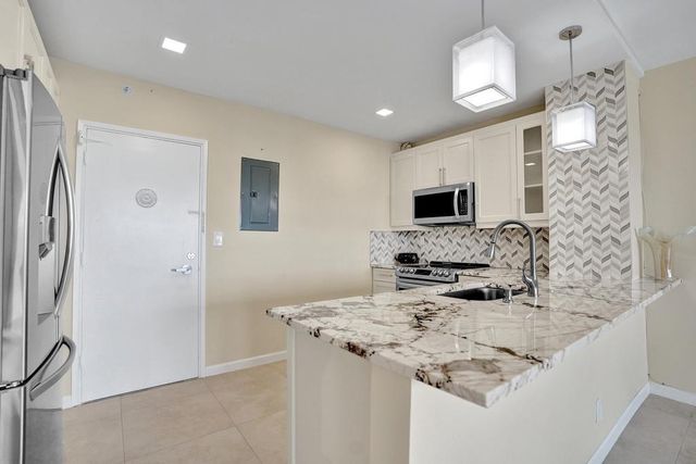 3300 NE 36th Street 1617, Fort Lauderdale, FL 33308