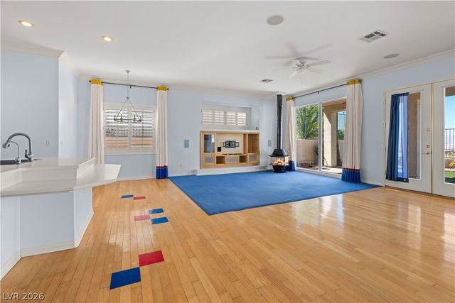 720 Viola Circle, Henderson, NV 89002
