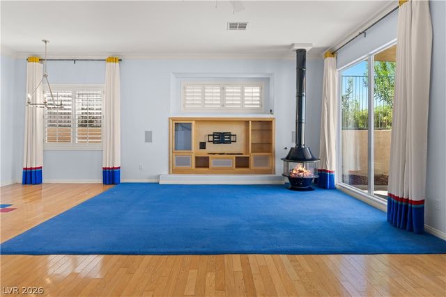 720 Viola Circle, Henderson, NV 89002