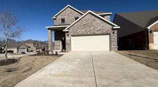 3941 Oak Creek Circle, Denison, TX 75020