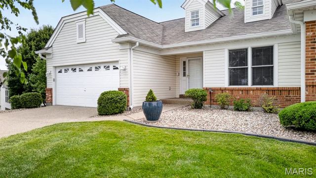2 Nina Court 780A, O'fallon, MO 63368