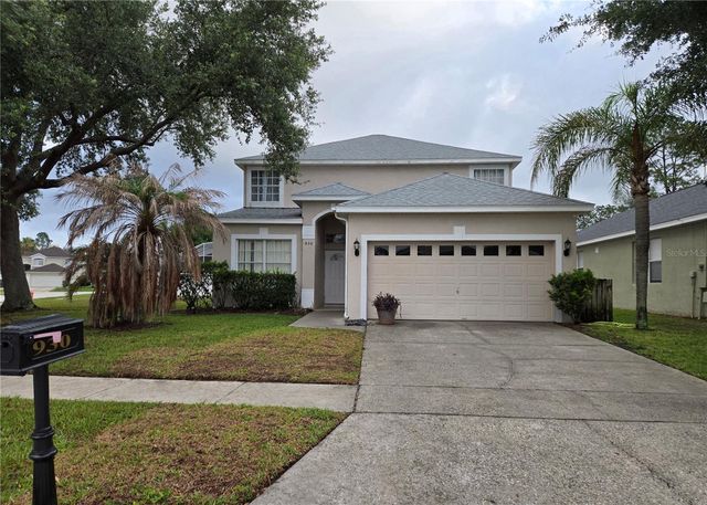 930 OXFORD DRIVE, Davenport, FL 33897
