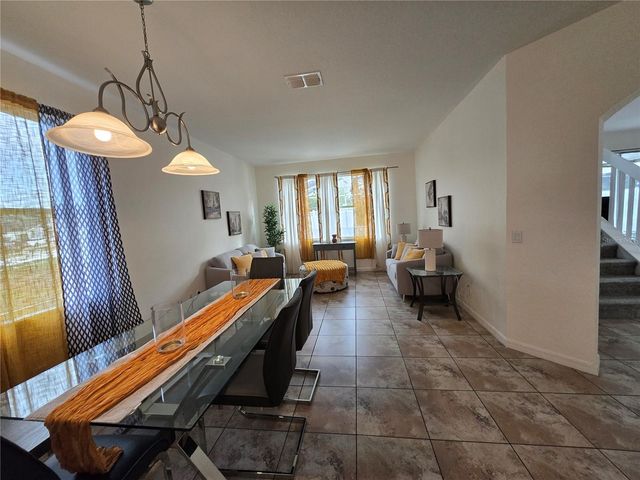 930 OXFORD DRIVE, Davenport, FL 33897