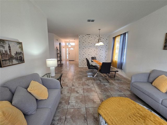 930 OXFORD DRIVE, Davenport, FL 33897