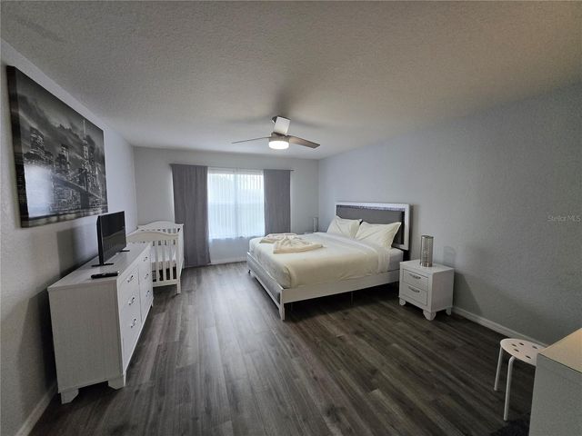 930 OXFORD DRIVE, Davenport, FL 33897