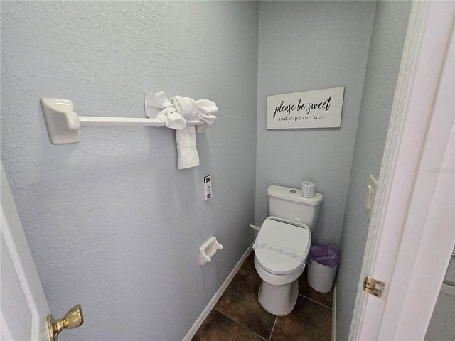 930 OXFORD DRIVE, Davenport, FL 33897