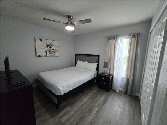 930 OXFORD DRIVE, Davenport, FL 33897