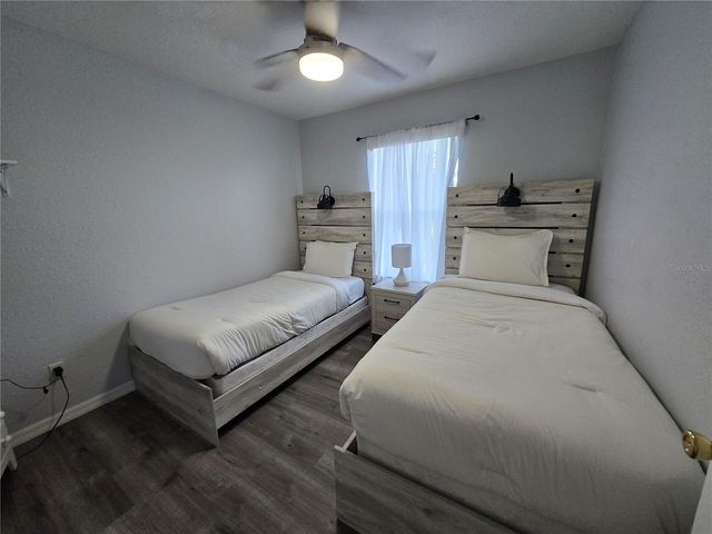 930 OXFORD DRIVE, Davenport, FL 33897