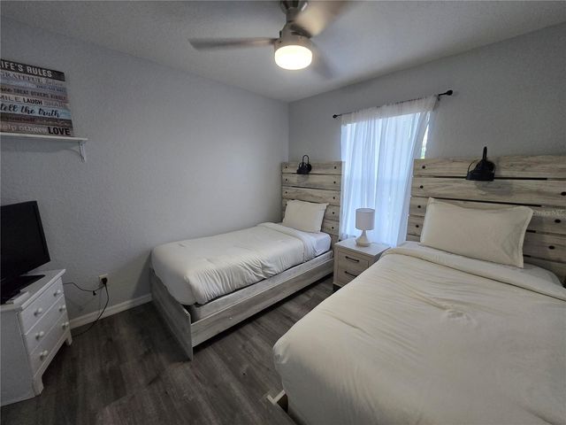 930 OXFORD DRIVE, Davenport, FL 33897