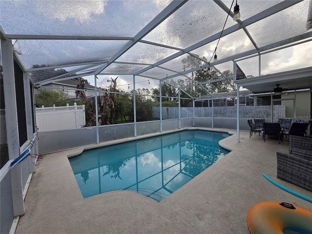 930 OXFORD DRIVE, Davenport, FL 33897