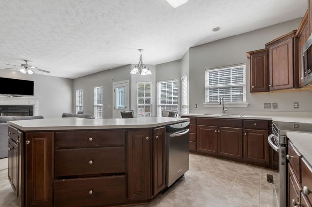 212 Stecoah Ct, Antioch, TN 37013