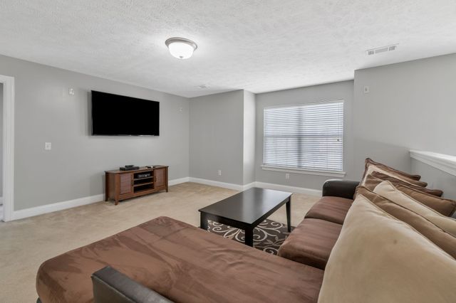 212 Stecoah Ct, Antioch, TN 37013