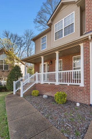 212 Stecoah Ct, Antioch, TN 37013