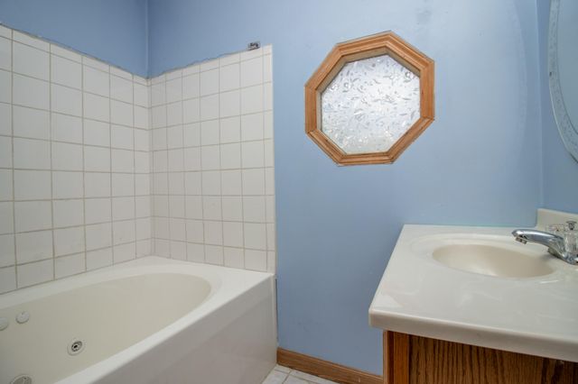 739 Cheyenne Drive, Lowell, IN 46356
