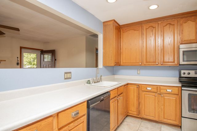 739 Cheyenne Drive, Lowell, IN 46356