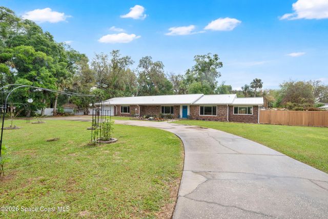 1029 Glenwood Road, Deland, FL 32720