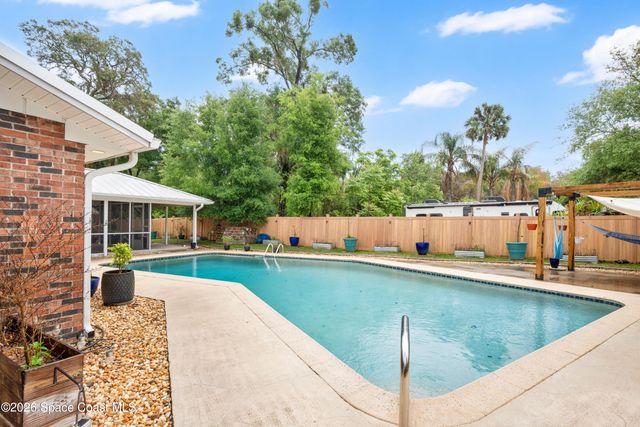 1029 Glenwood Road, Deland, FL 32720