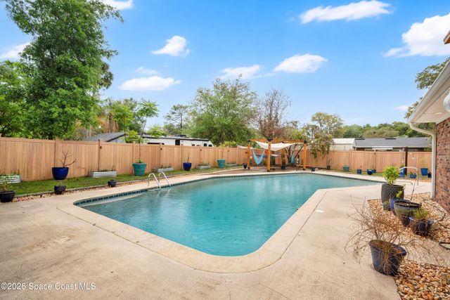 1029 Glenwood Road, Deland, FL 32720