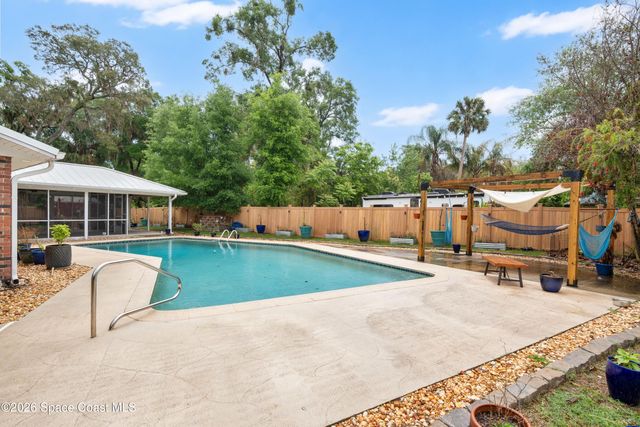 1029 Glenwood Road, Deland, FL 32720