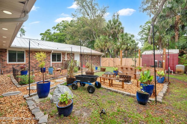 1029 Glenwood Road, Deland, FL 32720