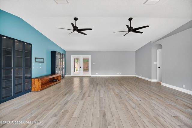 1029 Glenwood Road, Deland, FL 32720
