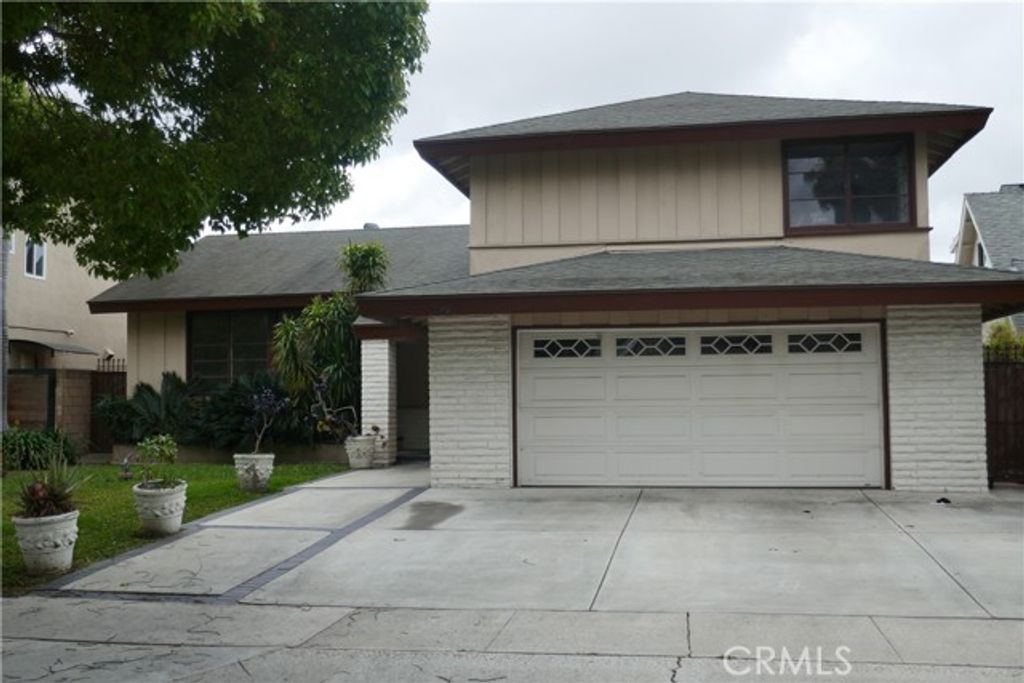 3114 S Rene, Santa Ana, CA 92704