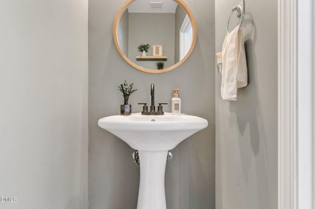 7831 Spungold Street, Raleigh, NC 27617