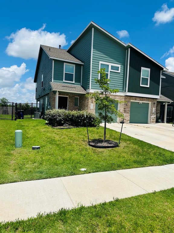 7204 Sparkling Light DR A, Del Valle, TX 78617