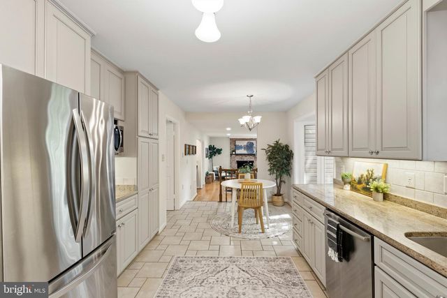 6404 PHILLIP CT, Springfield, VA 22152