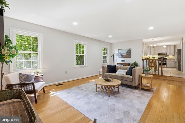 6404 PHILLIP CT, Springfield, VA 22152