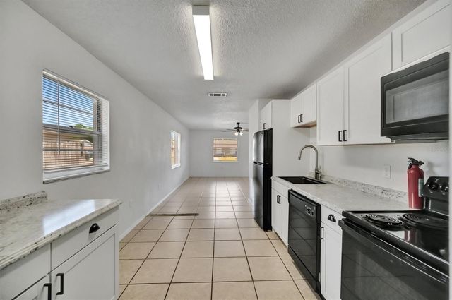 416 40TH STREET E, Palmetto, FL 34221