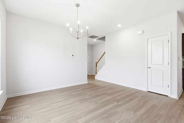 11700 Parkview Pt, Louisville, KY 40229