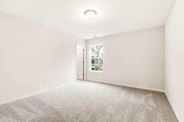 11700 Parkview Pt, Louisville, KY 40229