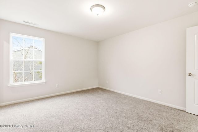 11700 Parkview Pt, Louisville, KY 40229