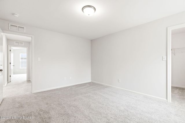 11700 Parkview Pt, Louisville, KY 40229