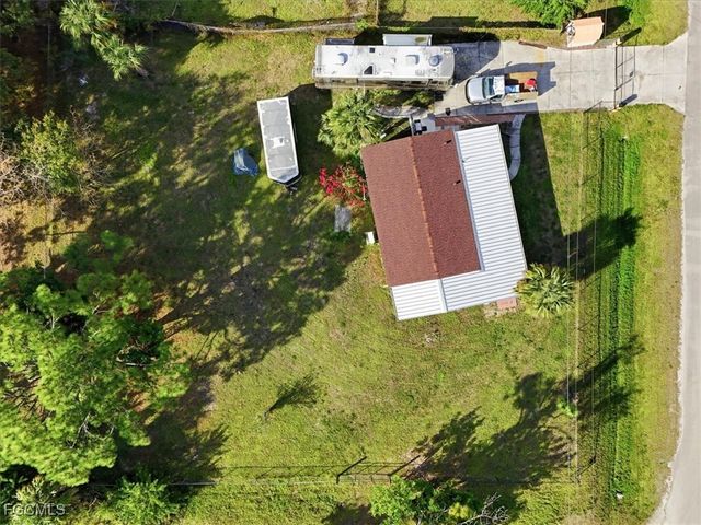 2425 Case LN, North Fort Myers, FL 33917