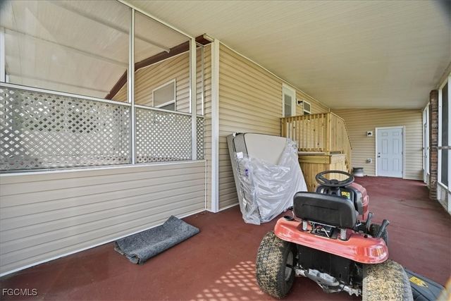 2425 Case LN, North Fort Myers, FL 33917