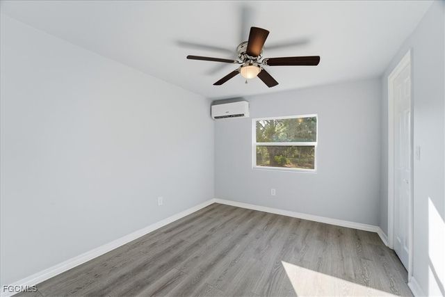 2425 Case LN, North Fort Myers, FL 33917