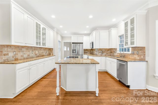 625 Saint Andrews Road, Statesville, NC 28625