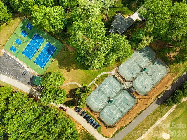 625 Saint Andrews Road, Statesville, NC 28625