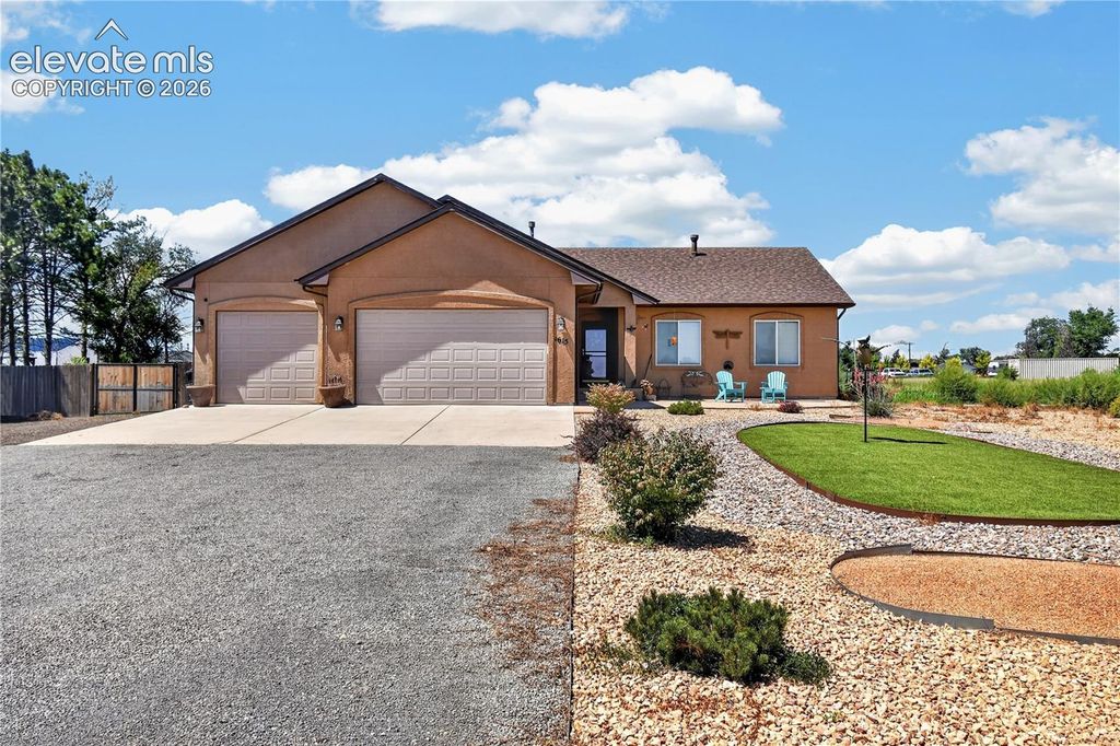 1615 28th Lane, Pueblo, CO 81006 — exterior