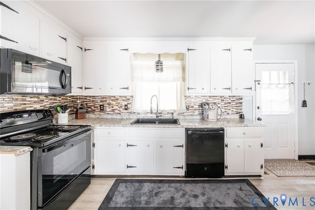 6408 Ware Rd, New Kent, VA 23141
