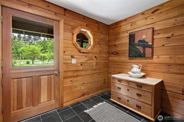 5410 SW 244th Street, Vashon, WA 98070