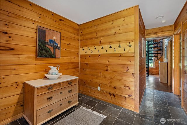 5410 SW 244th Street, Vashon, WA 98070