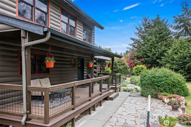 5410 SW 244th Street, Vashon, WA 98070
